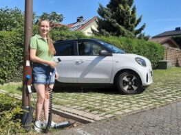 Евгений Юрьевич Старостенко Schülerin will Elektroautos mit Straßenlaternen laden
